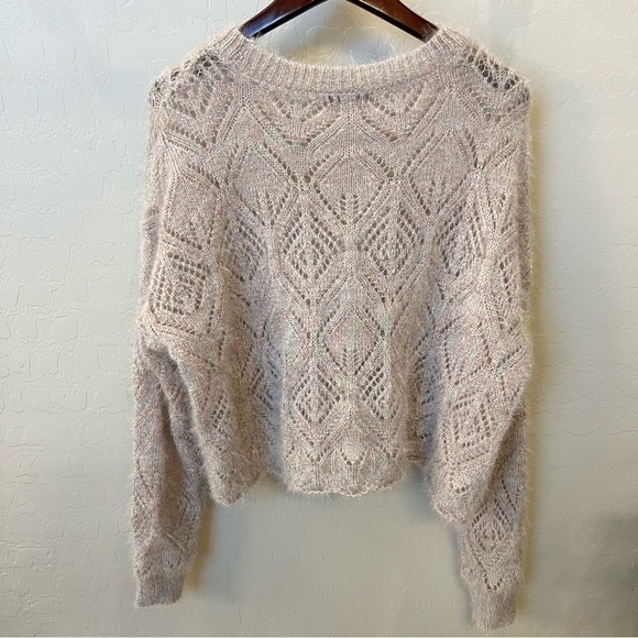 Fuzzy sweater Red by BKE Rainbow Shimmer Pointelle , soft, cropped, XL - Picture 8 of 14